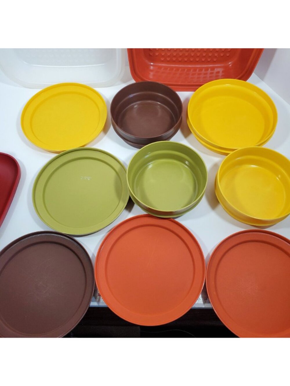 Vintage 70s Tupperware Orange Avocado Green Harvest Brown Gold Bowls Seals Retro - Picture 4 of 11